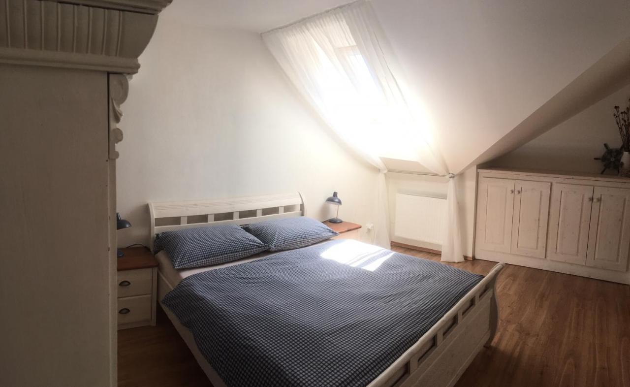Penzion Primase Dolni Vestonice Ngoại thất bức ảnh